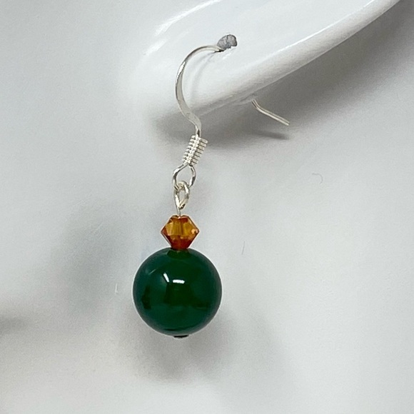 Floral pendant & Quartz necklace and earrings set - Picture 4 of 7